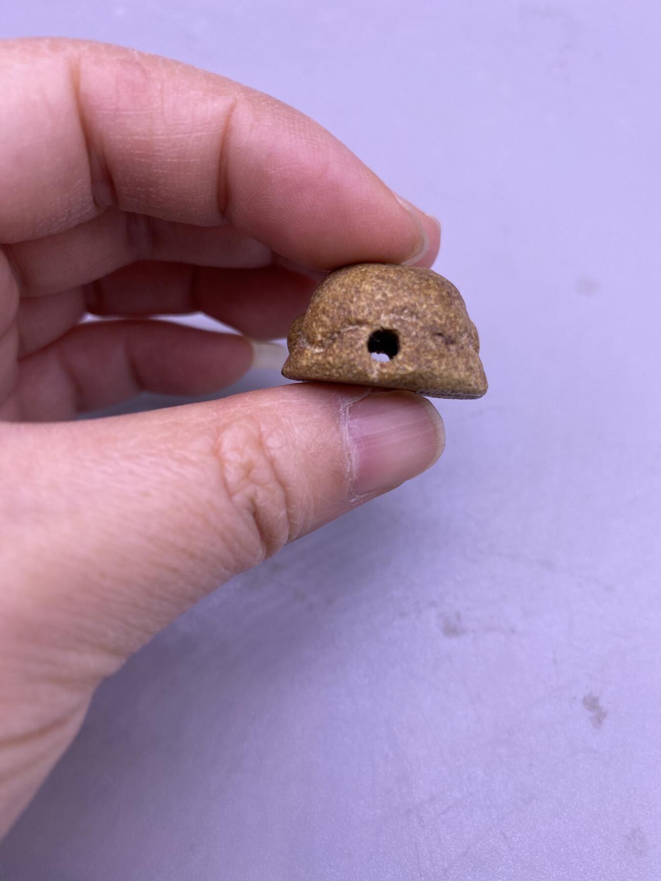 藏传骨雕尸陀林，尺寸2.4*2.3厘米，品相如图，500包快递