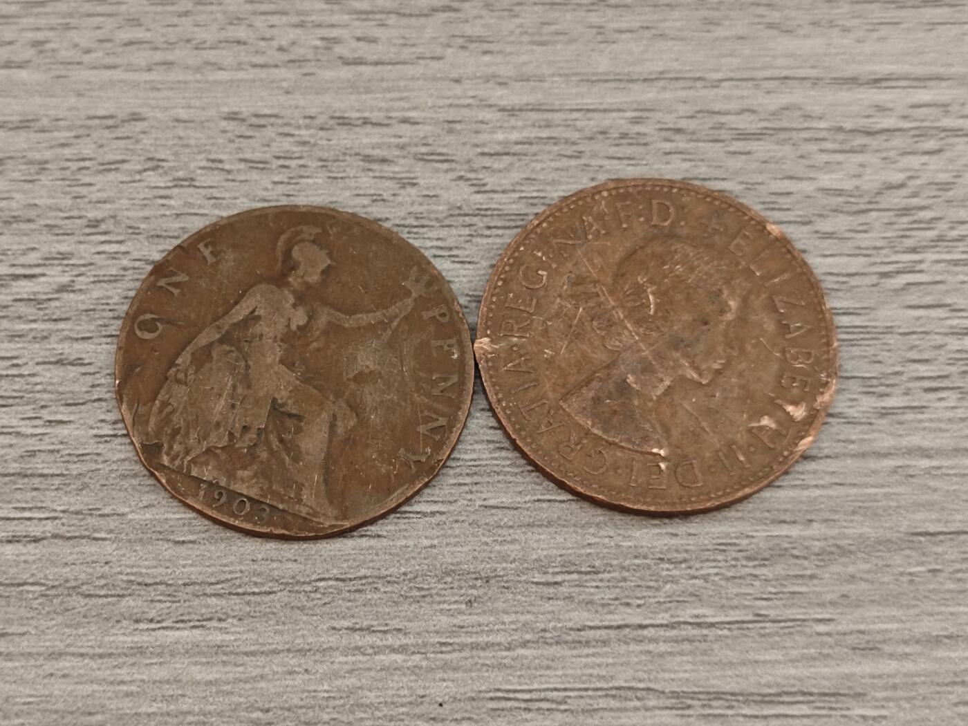 小小杂货铺22期  满五十包邮 可寄存 一元佣金 （银币、散币） 差品两枚