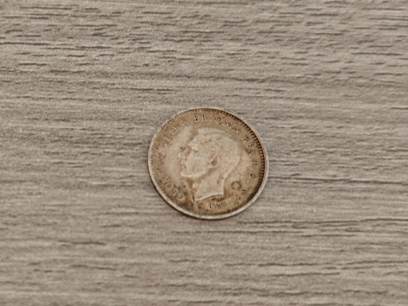 小小杂货铺22期  满五十包邮 可寄存 一元佣金 （银币、散币） 英国三便士银币