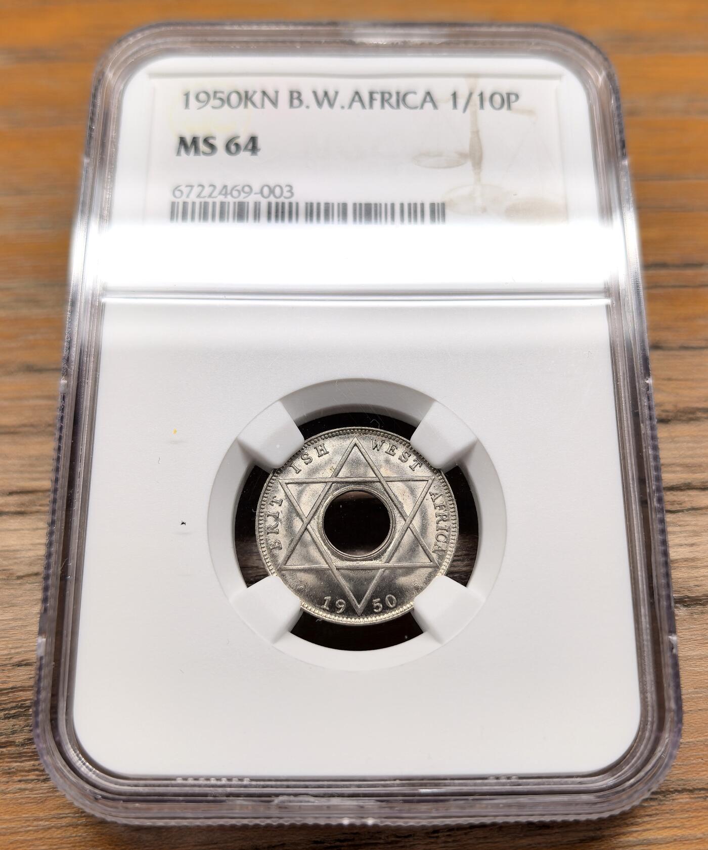 凡希社世界钱币微拍第二百九十四期 1950KN英属西非中孔1/10便士NGC-MS64