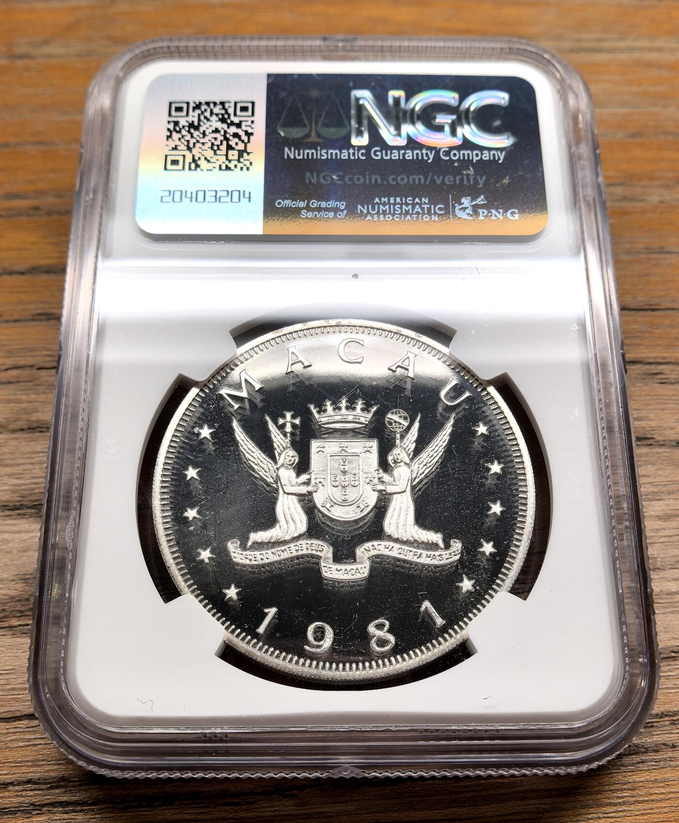 凡希社世界钱币微拍第二百九十四期 1981澳门鸡年100元大银精铸NGC-PF66UC