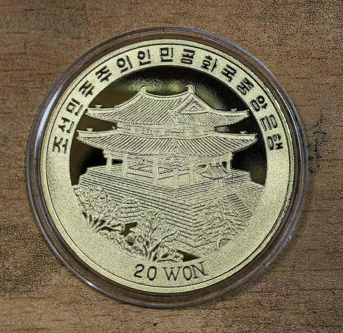 北京马甸外国币专卖微拍第132期，外国非贵金属纪念币，流通币专场，陆续上新，欢迎关注  2008年朝鲜发行北京奥运会纪念铜币错版币之：铁人三项赛写成三种赛