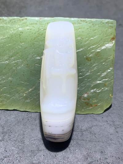 精美高玉化草花纹海洋玉髓手工雕刻禅字大桶珠一个 - 精美高玉化草花纹海洋玉髓手工雕刻禅字大桶珠一个
