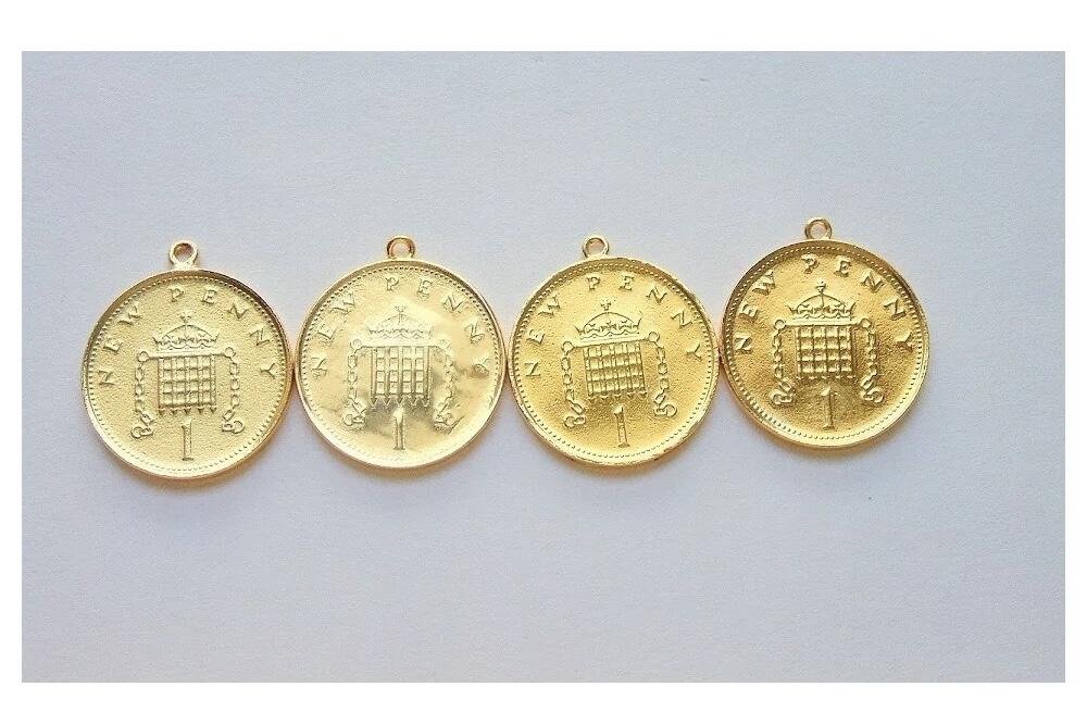 单枚价 英国伊丽莎白二世青年像 镀金高浮雕精制币章吊坠20MM 