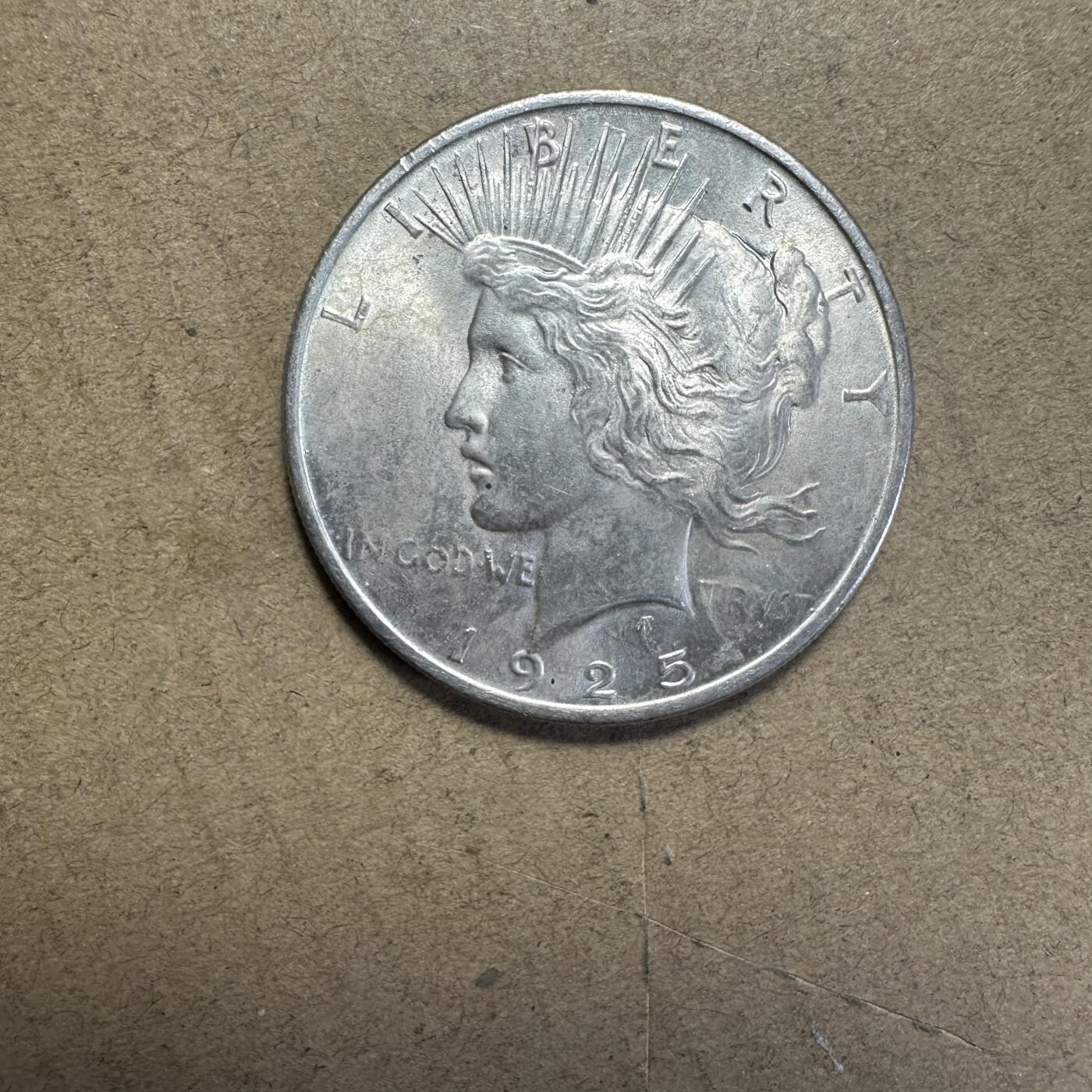 2025首场 世界钱币，章 原光裸币稀缺！美国1925年和平鸽一美元大银币