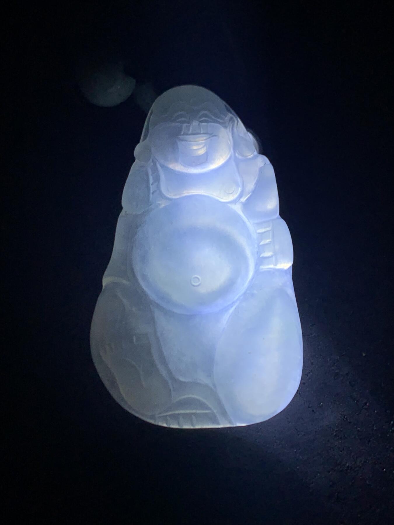 天然A货冰糯种翡翠雕刻布袋和尚吊坠一个！