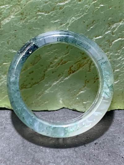 天然冰透高润度水草玛瑙通货戒指一个，， 天然冰透高润度水草玛瑙通货戒指一个，，