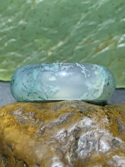 天然冰透高润度水草玛瑙通货戒指一个，， 天然冰透高润度水草玛瑙通货戒指一个，，