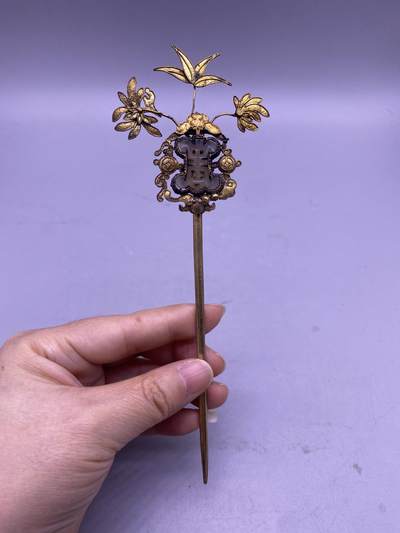 老银鎏金嵌和田玉簪子，尺寸16.9厘米，品相如图，2500包快递 - 老银鎏金嵌和田玉簪子，尺寸16.9厘米，品相如图，2500包快递