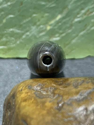 精美药师玛瑙天眼桶珠一个 精美药师玛瑙天眼桶珠一个