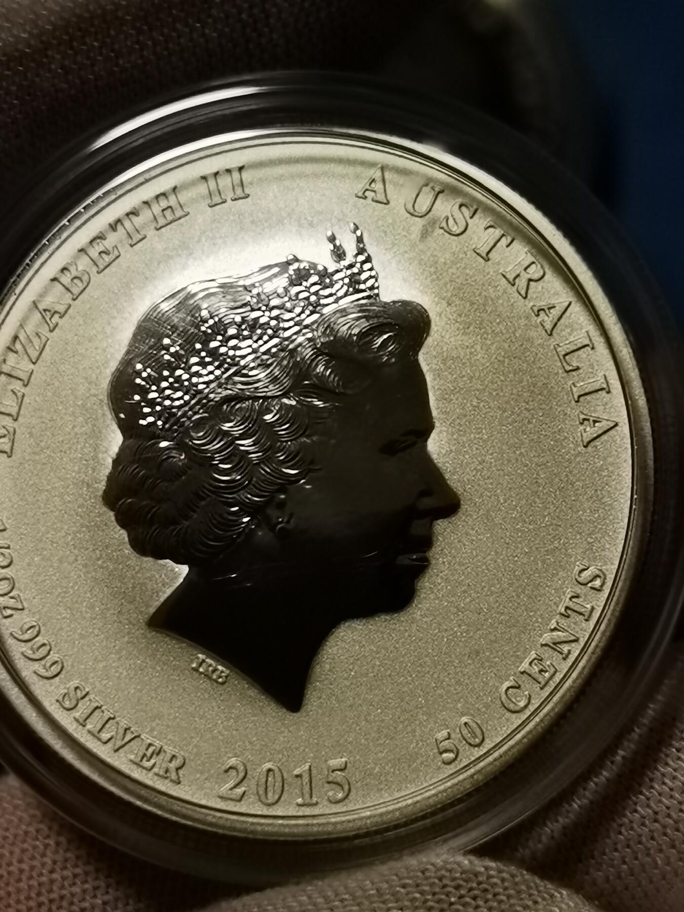【2024辞旧-保诚微拍52期】投资金银币专场(含一盎司南非克鲁格金币) 【全新-原装卷拆】澳大利亚2015年 羊年 半盎司 999银币