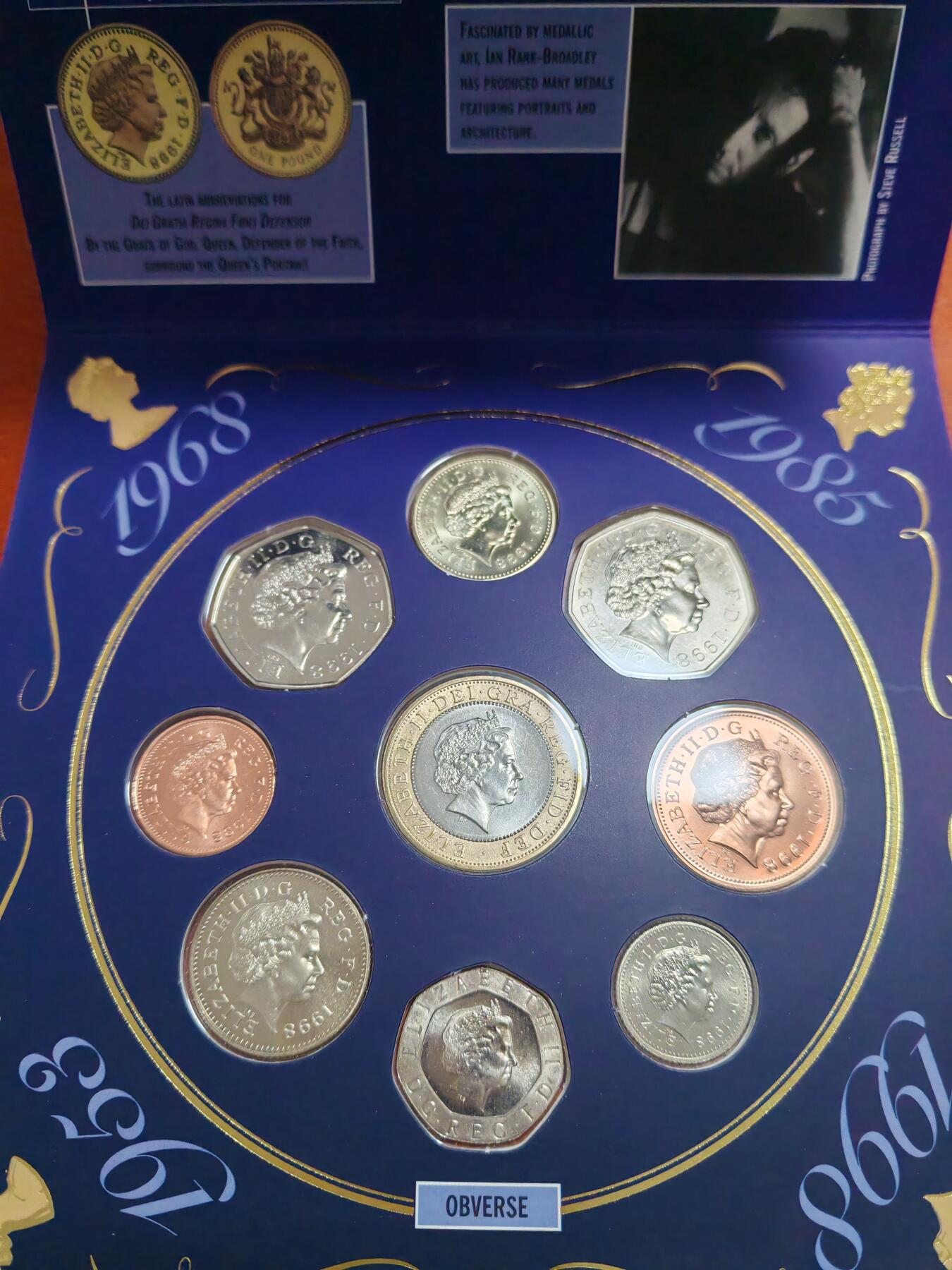 长老汇龙年精选第四十场拍卖 1998英国9枚套币，卡装