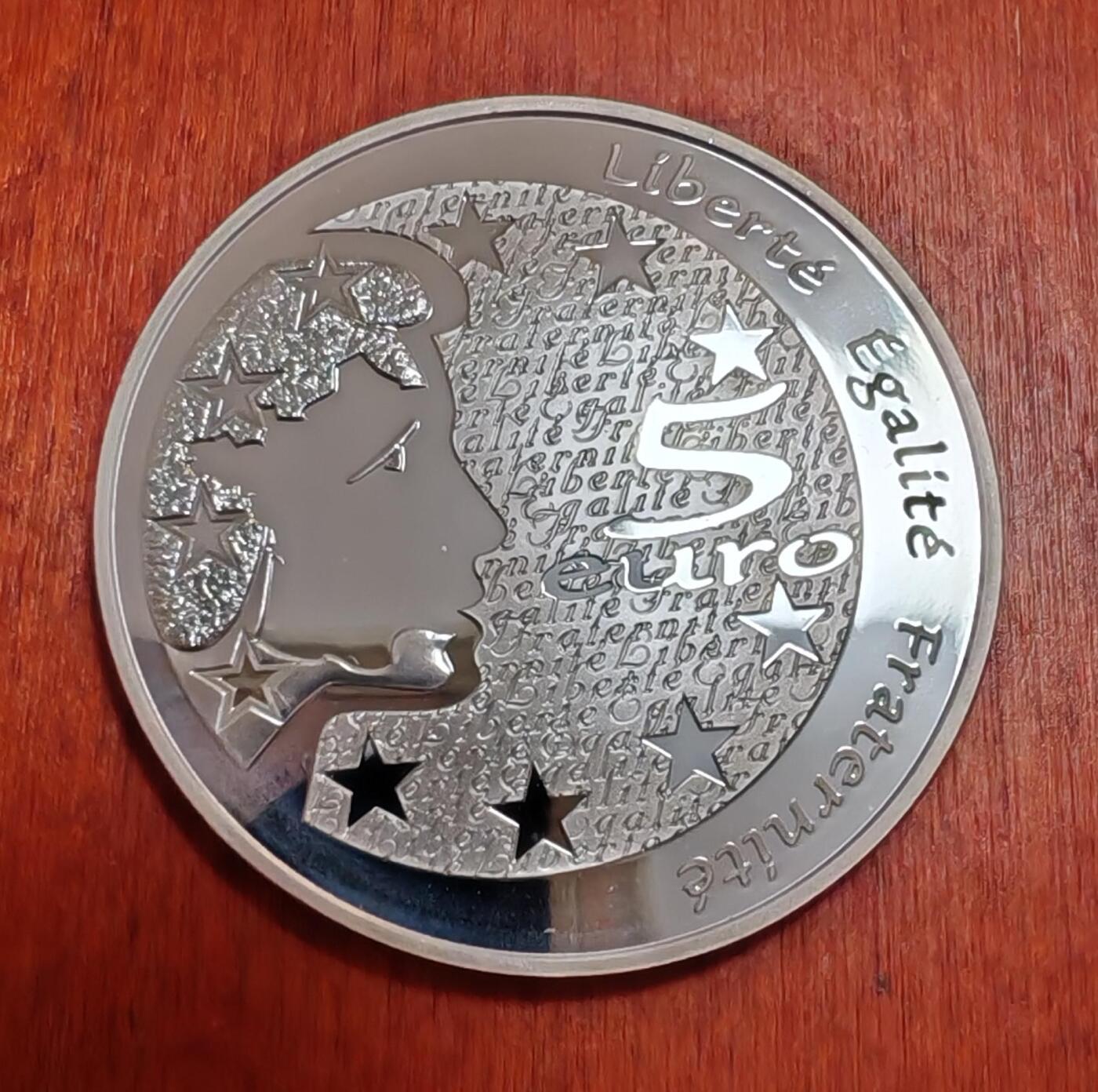 长老汇龙年精选第四十场拍卖 2004法国播种者5欧元精制金银币，含金子2.7克，3000枚，盒证全