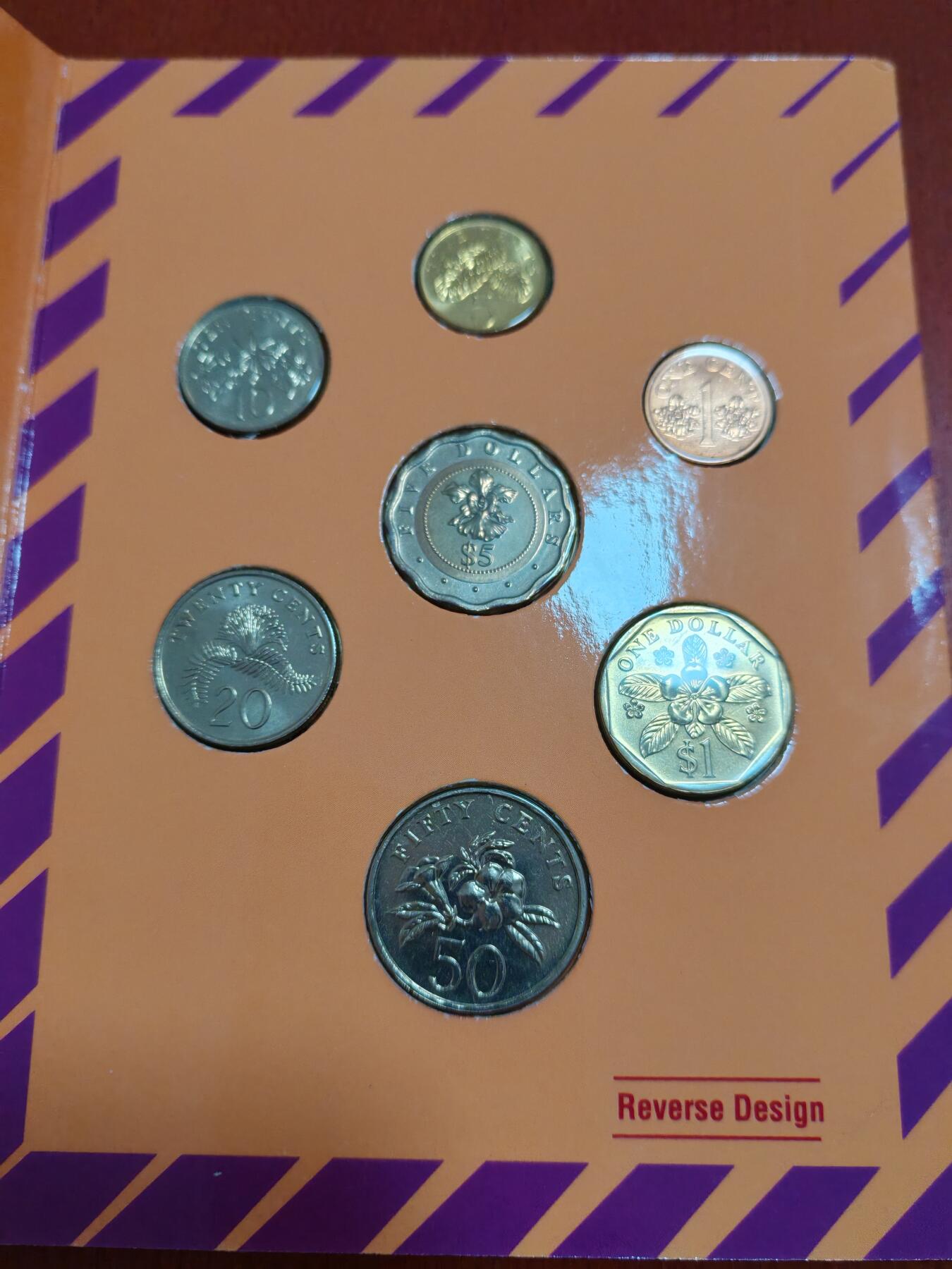 长老汇龙年精选第四十场拍卖 1992新加坡7枚套币，卡装
