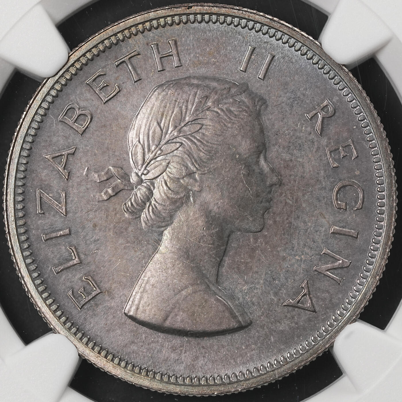 修遠堂世界钱币第五十三期 全场包邮 NGC PF64 1953年南非2.5先令精制银币 仅铸造5000枚