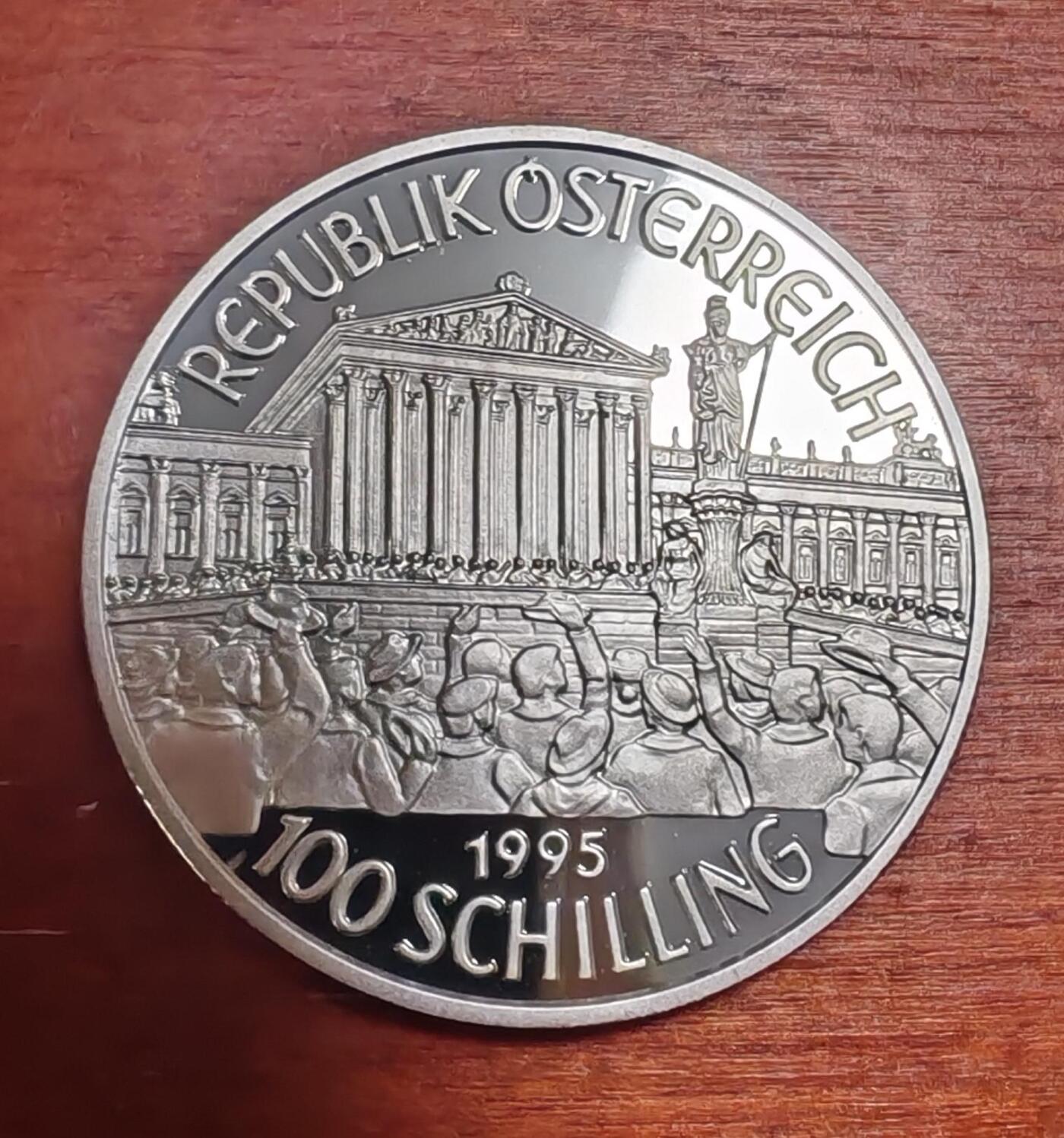长老汇龙年精选第四十场拍卖 1995奥地利第一共和国100先令精制银币，币中币