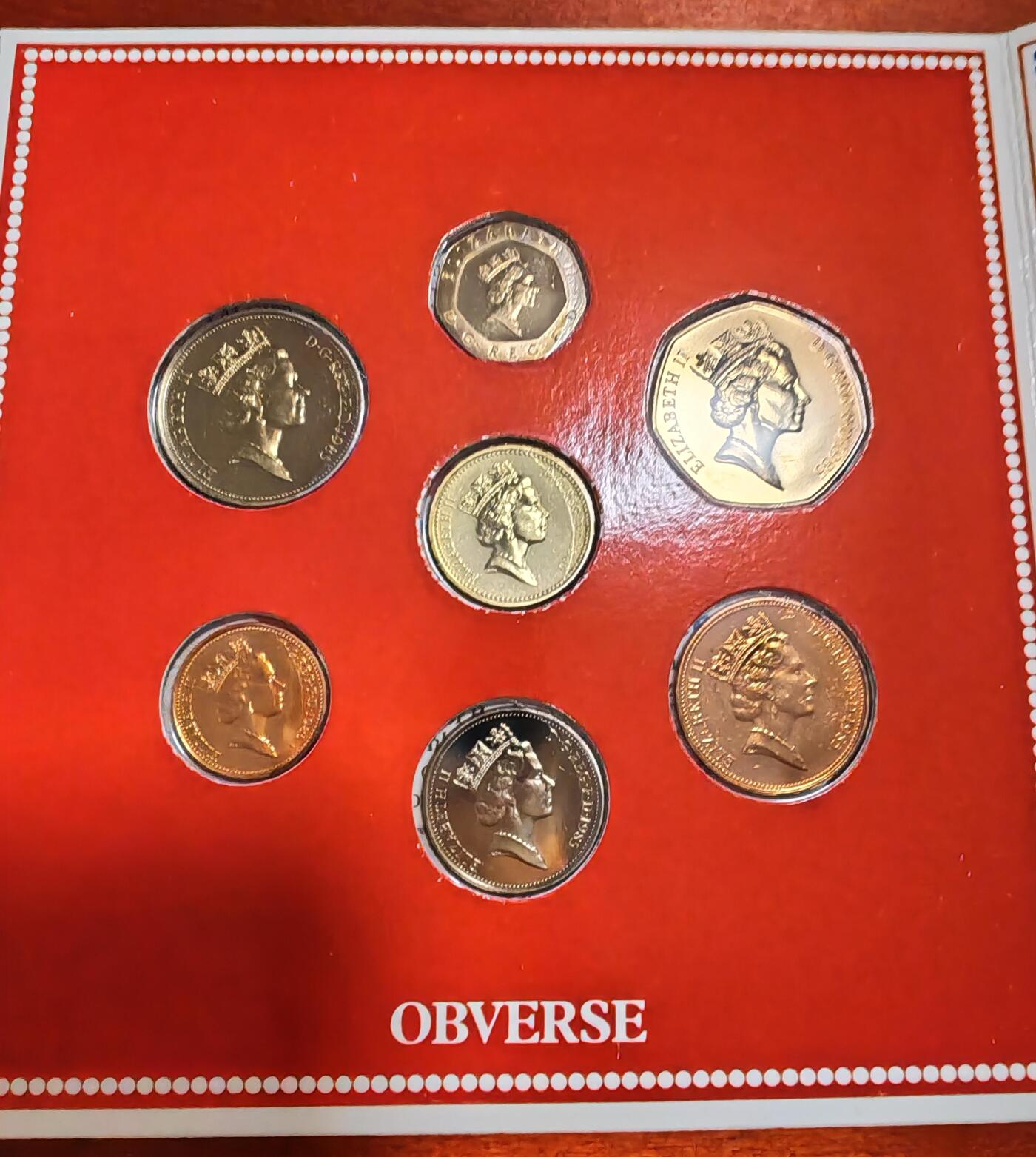 长老汇龙年精选第四十场拍卖 1985英国7枚套币，卡装