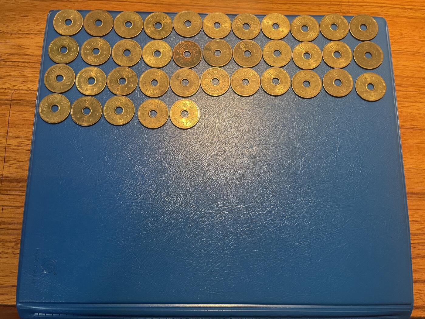 金银花邮币 批量外币专场 日本五钱38枚