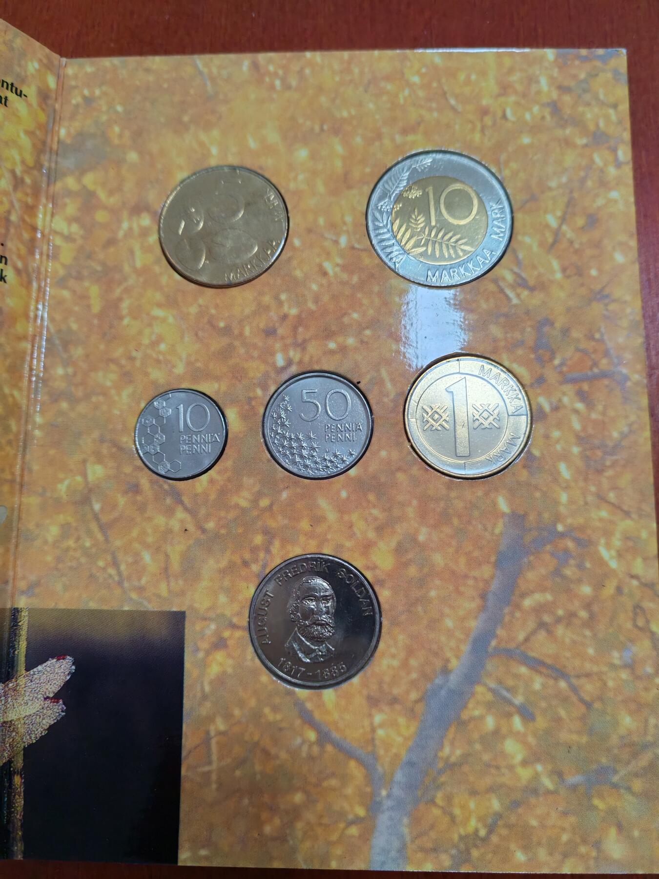 长老汇龙年精选第四十场拍卖 1994芬兰6枚套币，卡装
