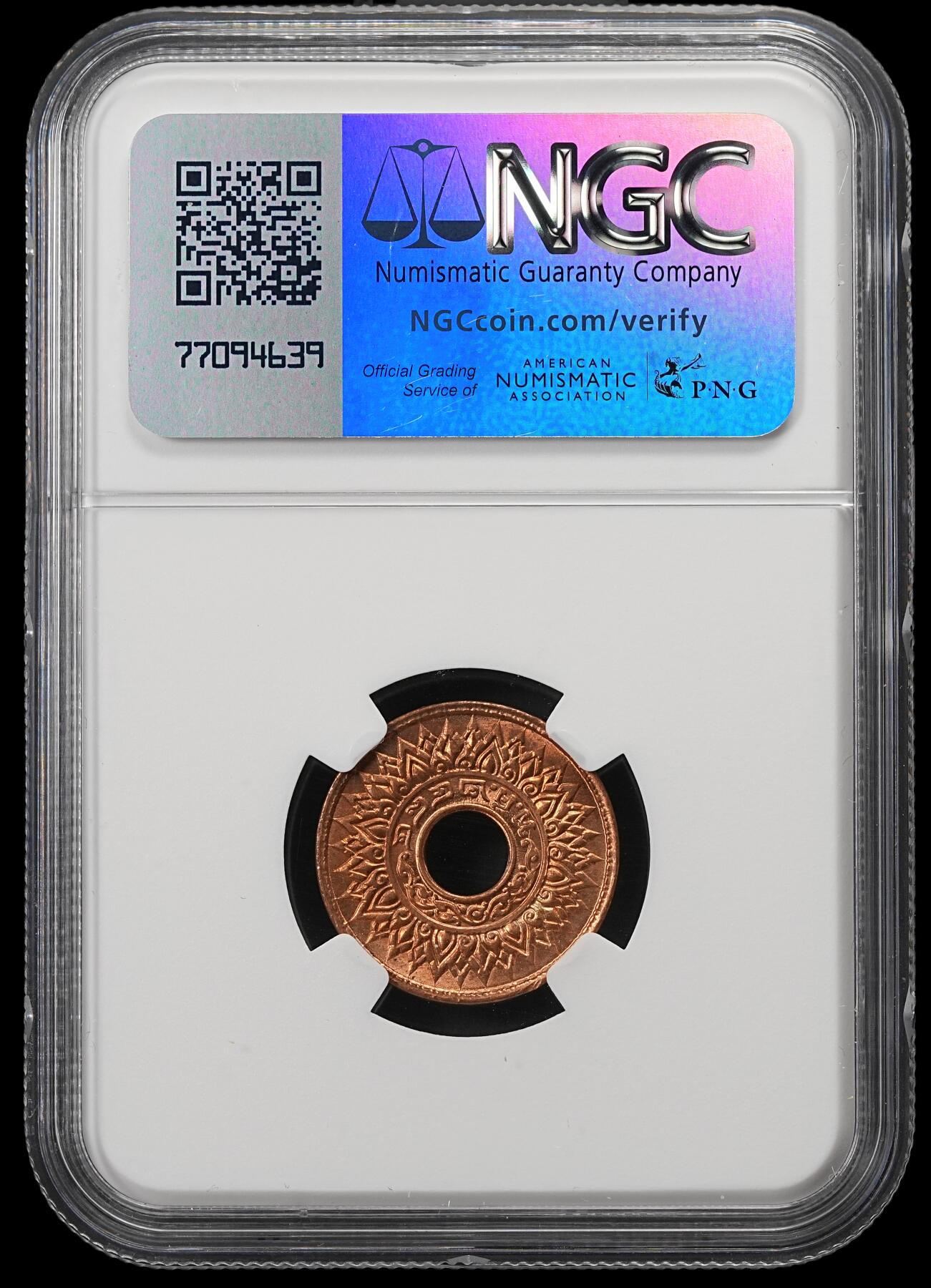 修遠堂世界钱币第五十三期 全场包邮 NGC MS65RB 1941年泰国中孔1萨当铜币