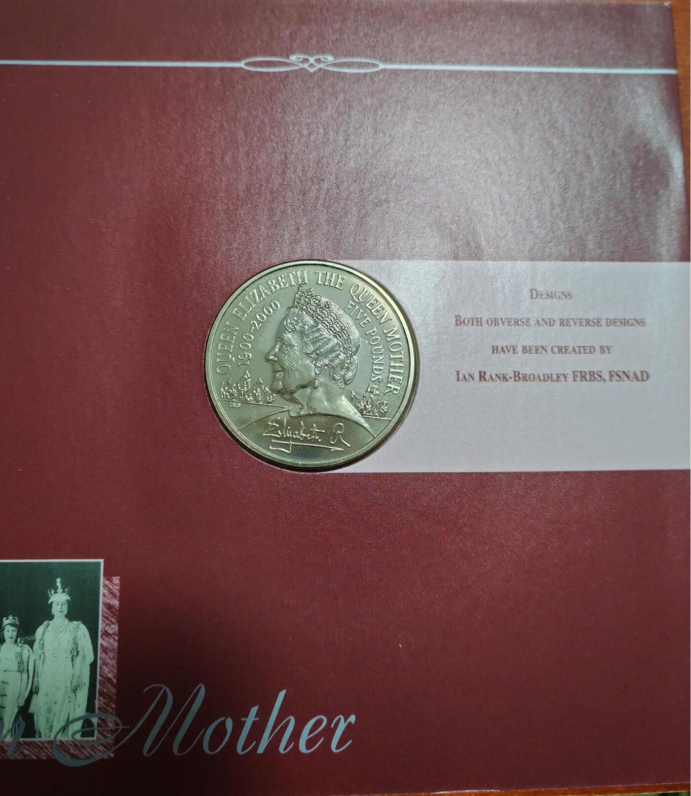 长老汇龙年精选第四十场拍卖 2000英国王太后5英镑铜镍币，卡装