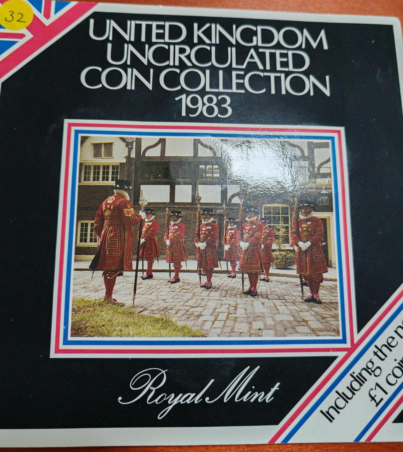 长老汇龙年精选第四十场拍卖 1983英国8枚套币，卡装