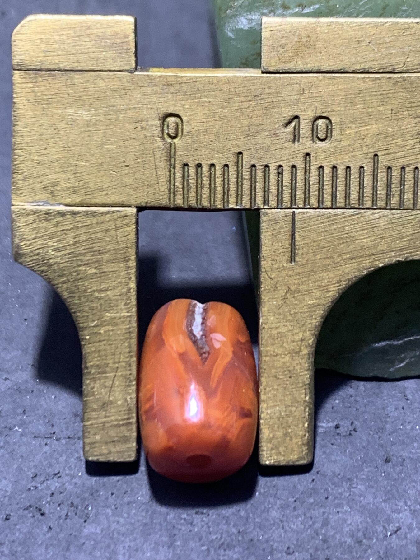 川料荔枝冻火焰纹南红玛瑙通货桶珠一颗！
