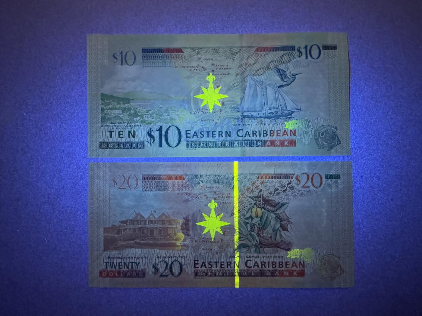 《张总收藏》182期-新一年外币首拍 东加勒比10、20元2张 UNC 2015年版