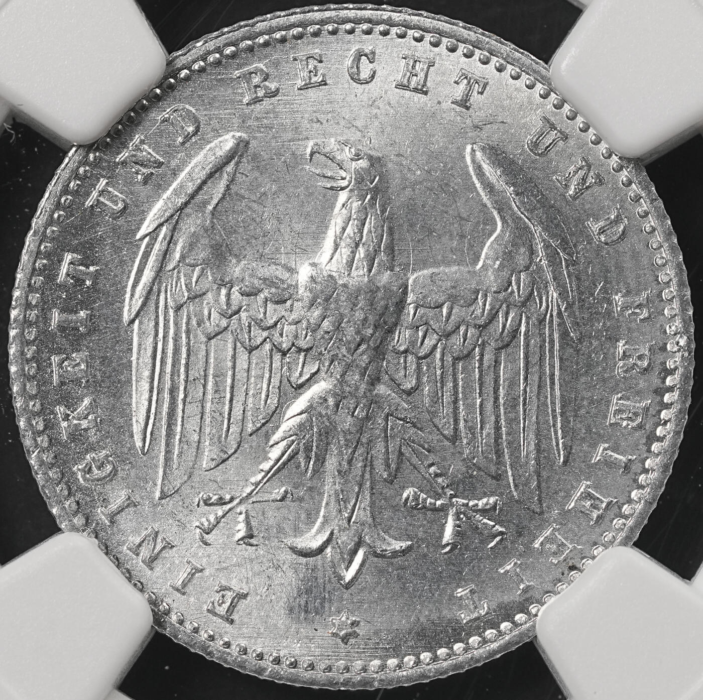 修遠堂世界钱币第五十三期 全场包邮 NGC评级 1923年魏玛政府200，500马克铝币两枚