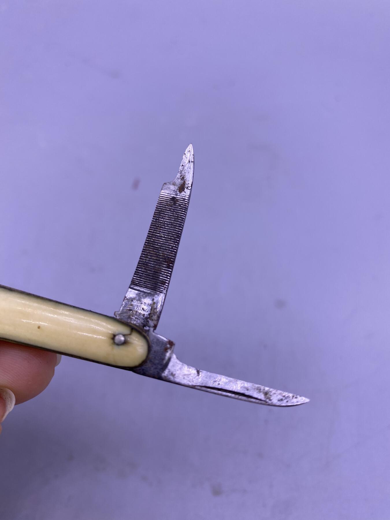 小刀，尺寸8厘米，品相如图，400包快递