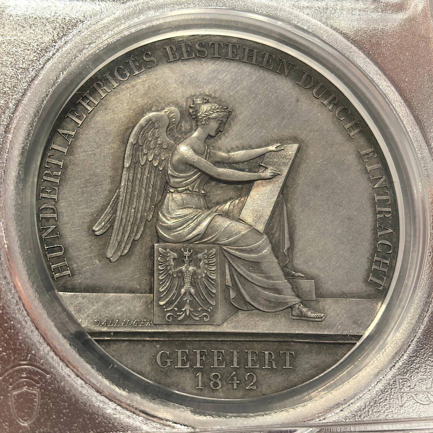 博洋堂世界钱币拍卖第106期（全场包邮） PCGS SP64 1842年德国纽伦堡行政公务员辅助基金百年纪念纪念大银章，大天使银章，N、P双料唯一冠军分，名誉品种。44mm超大尺寸，镜面五彩状态极佳。