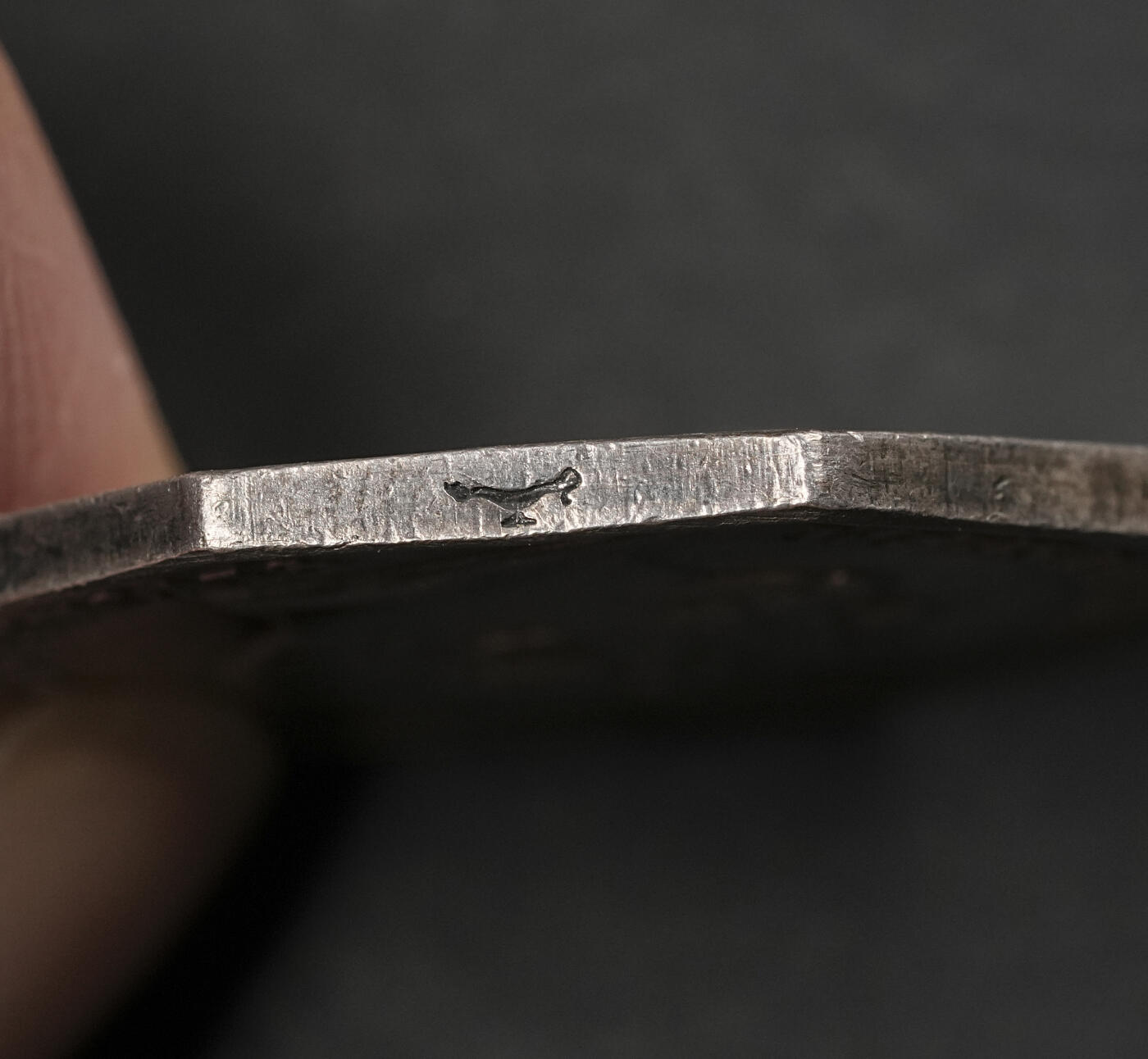 修遠堂世界钱币第五十三期 全场包邮 菲利普一世时期八角银币章 12.76g