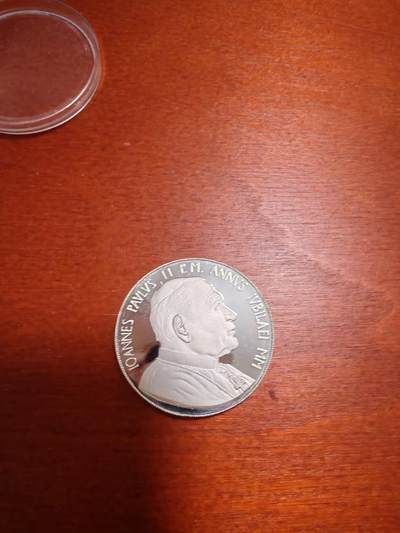 长老汇马年精选第四场拍卖 - 2000梵蒂冈罗马10000里拉精制银币，稀少！