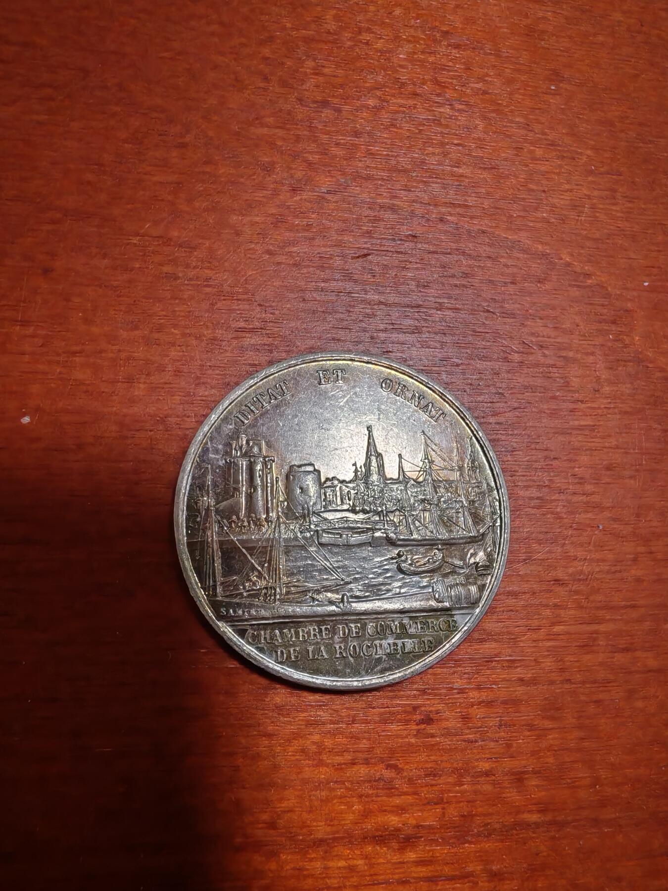 长老汇龙年精选第四十一场拍卖 法国八角银章，16.4克，33MM