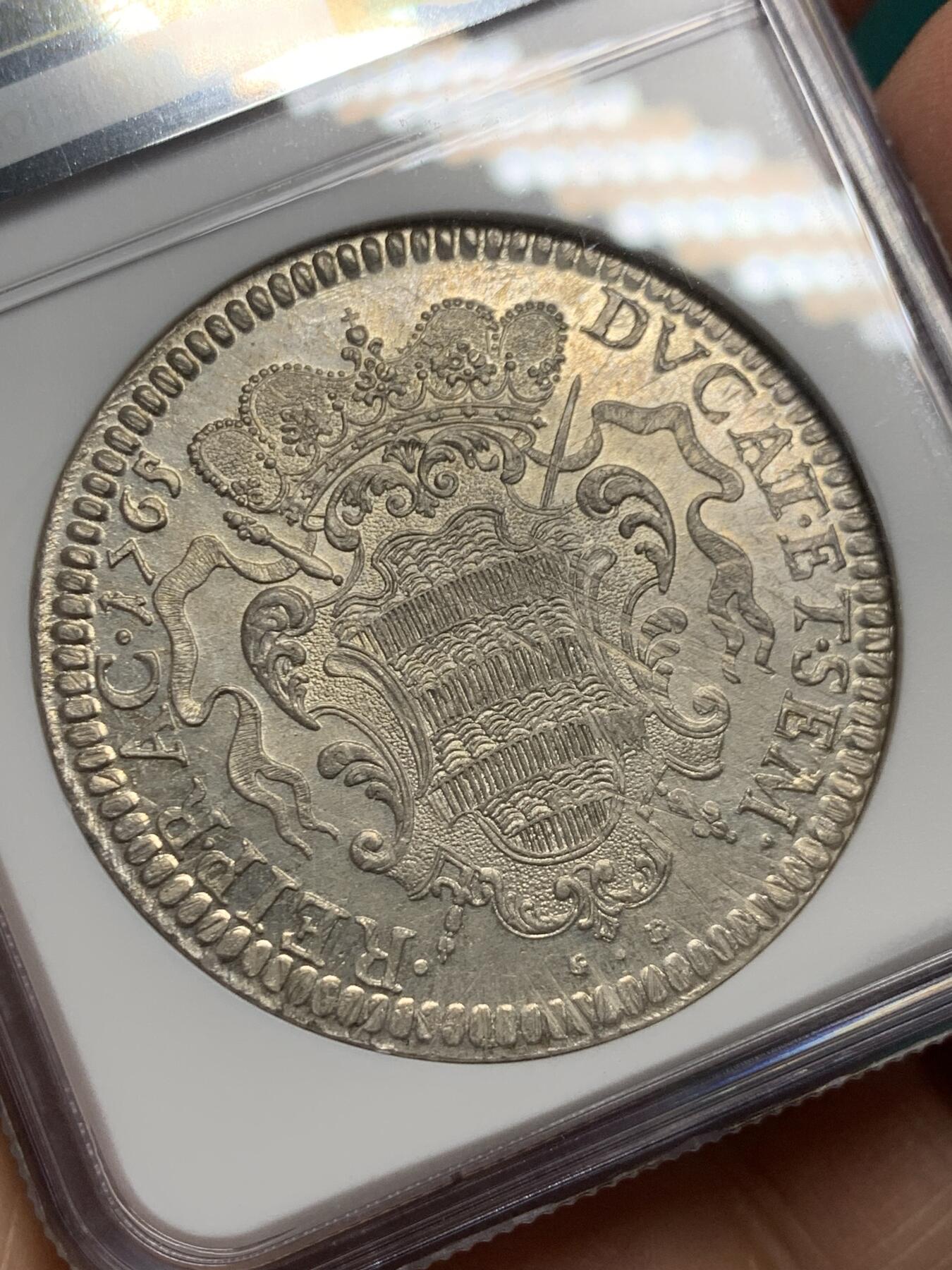 《竞宝斋》第344场 周日，周一，2场连拍 （全场包邮） 唯一冠军分 NGC MS63 拉古萨 1765年 泰勒大银币  发卷全深打 PL底板 状态是难得了 不可错过