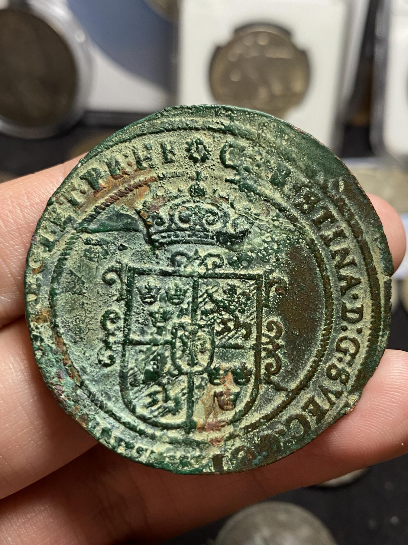 南宋泉阁俄币 外币 国币 专场第三期 瑞典 萨瓦王朝 1635年(罗马数字MDCXXXV) 克里斯蒂娜女王1欧尔大铜币 原味 生美品 少见！滚压法打制币体本身不平