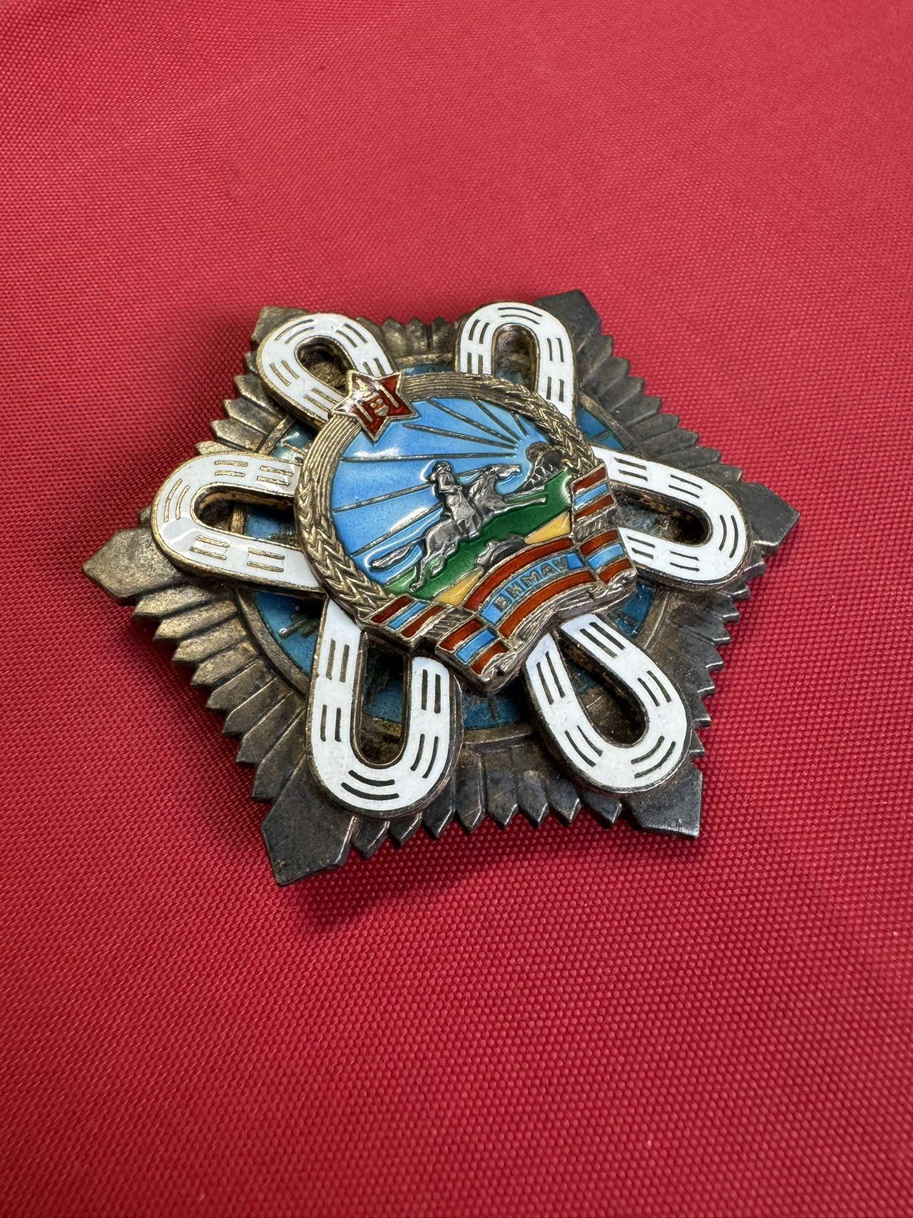 徽章专场 7号晚上八点四群联拍