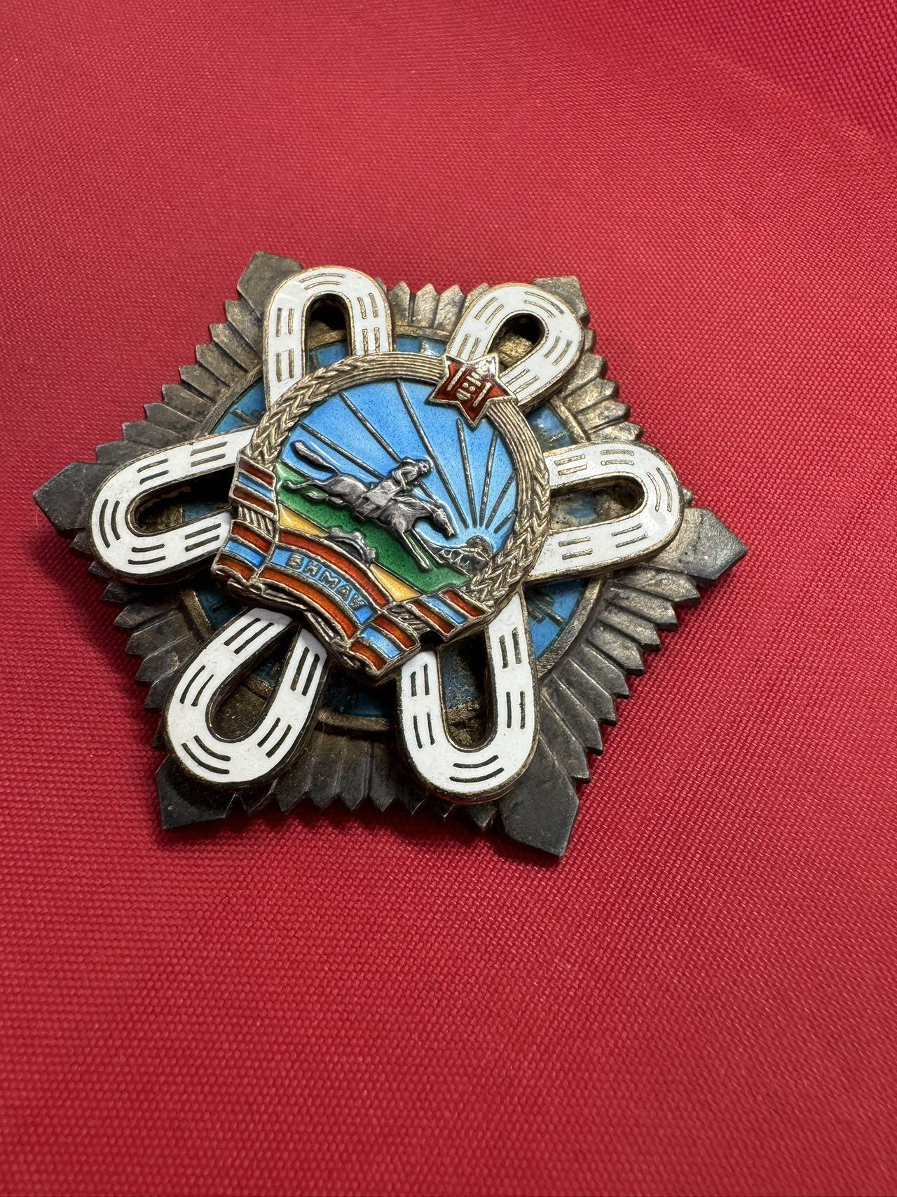 徽章专场 7号晚上八点四群联拍