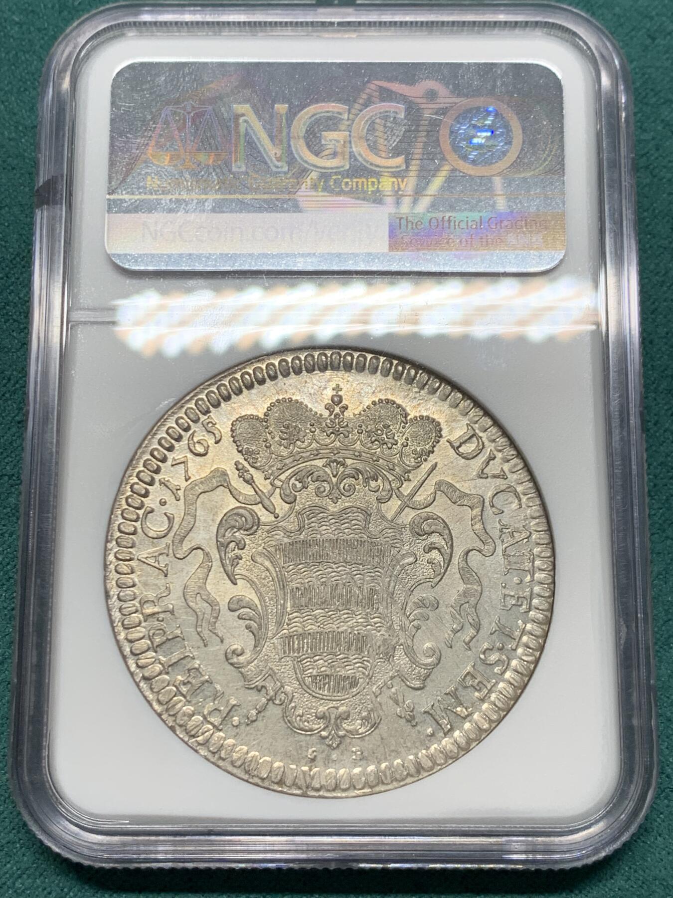 《竞宝斋》第344场 周日，周一，2场连拍 （全场包邮） 唯一冠军分 NGC MS63 拉古萨 1765年 泰勒大银币  发卷全深打 PL底板 状态是难得了 不可错过