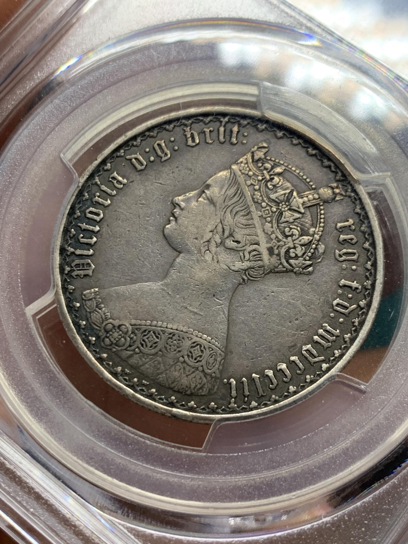 《竞宝斋》第345场 周日，周一，2场连拍 （全场包邮） PCGS XF40 英国 1852年 1弗洛林 银币 双面原味包浆，底板状态优秀。