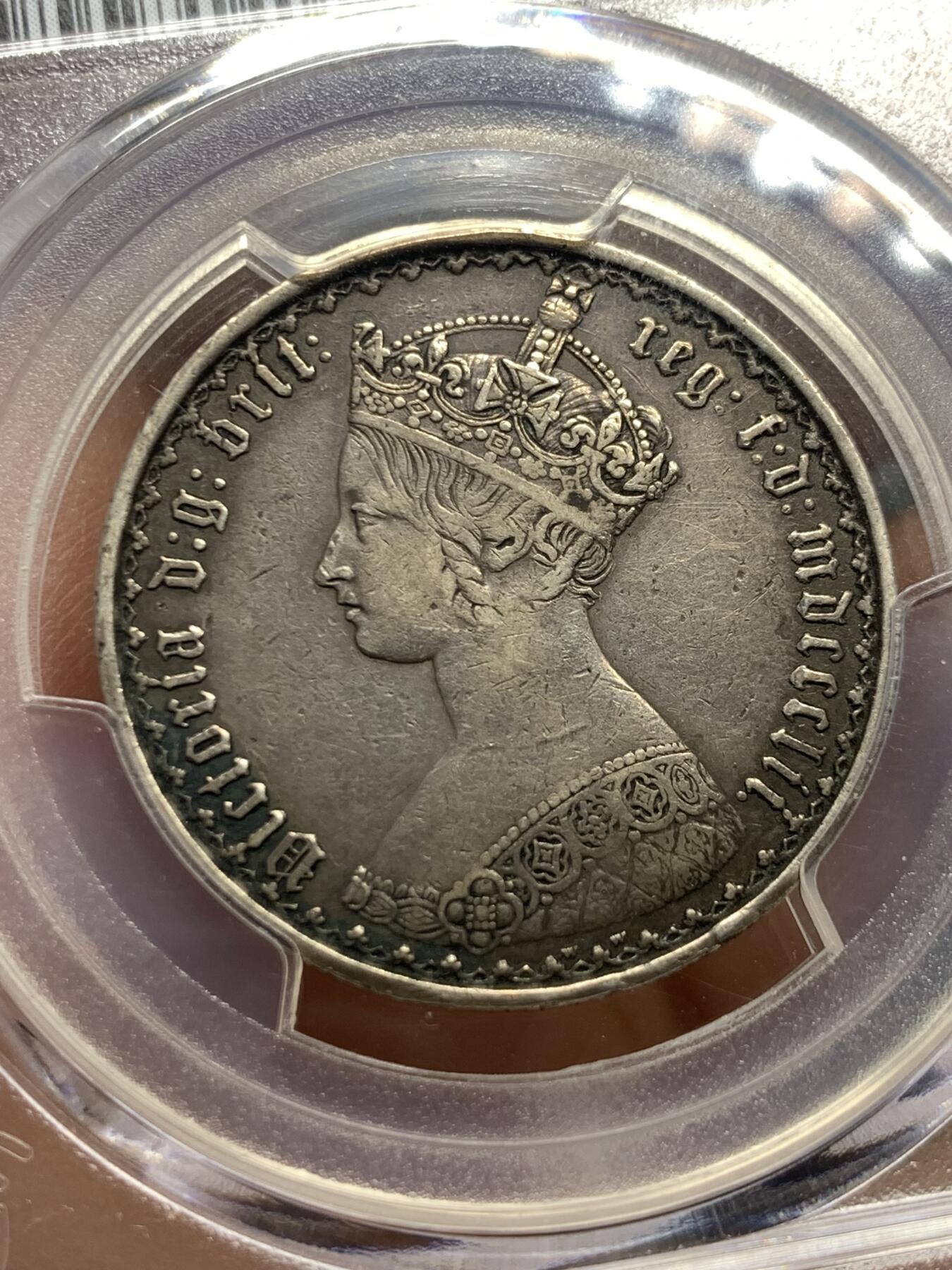 《竞宝斋》第345场 周日，周一，2场连拍 （全场包邮） PCGS XF40 英国 1852年 1弗洛林 银币 双面原味包浆，底板状态优秀。