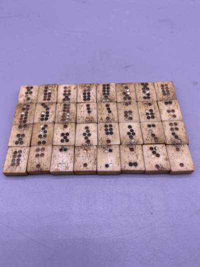 老骨牌九一幅，尺寸1.7*1.4厘米，品相如图，600包快递 - 老骨牌九一幅，尺寸1.7*1.4厘米，品相如图，600包快递