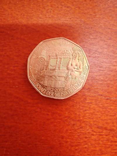 长老汇马年精选第三场拍卖 - 2012奥地利维也纳爱乐乐团200周年5欧元9边形铜币，正面维也纳金色音乐大厅