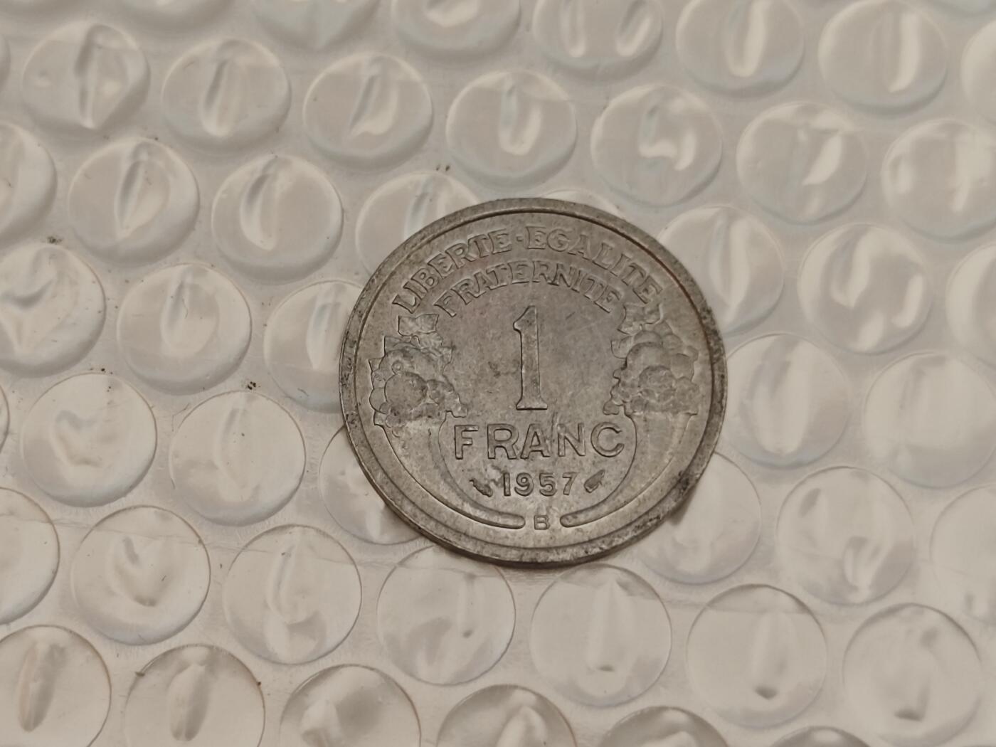 小小杂货铺25期 满五十包邮 0起1元佣金可寄存 1957年一法郎