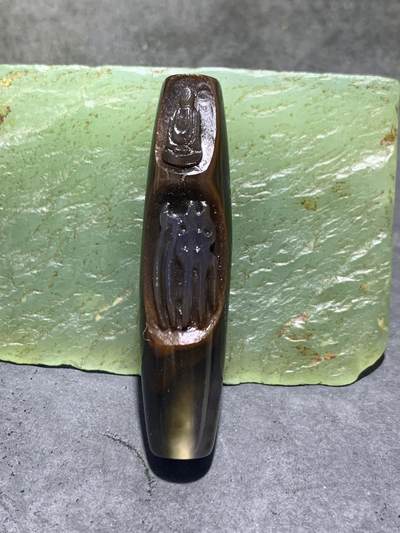 精美亚光高玉化一线巴西玛瑙手工俏色巧雕无相佛，佛字意境桶珠一个！ - 精美亚光高玉化一线巴西玛瑙手工俏色巧雕无相佛，佛字意境桶珠一个！