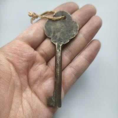 十九期拍卖 - 老钥匙