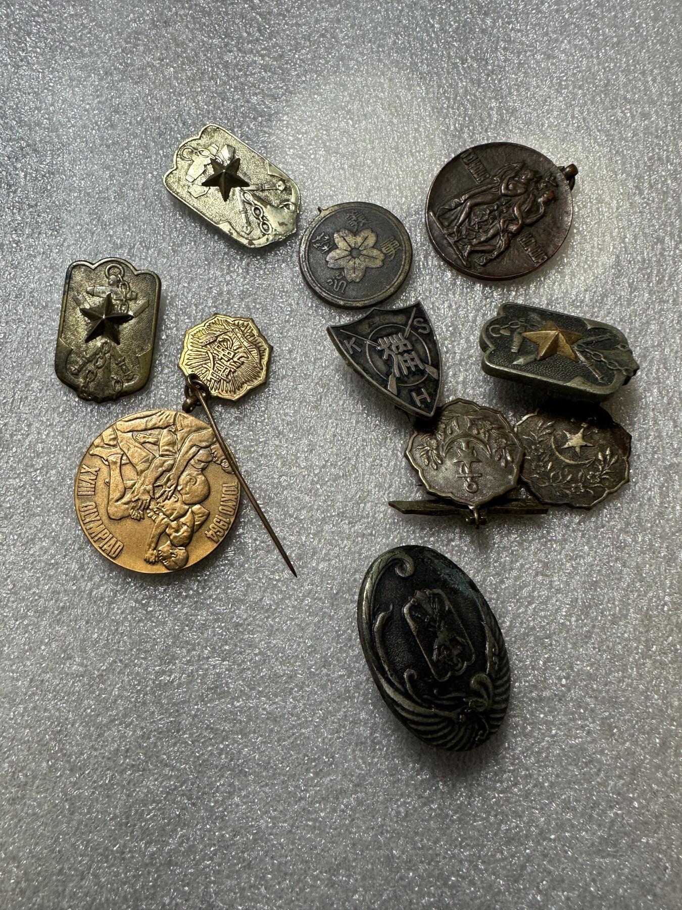 小拍，章，世界钱币 杂章11个