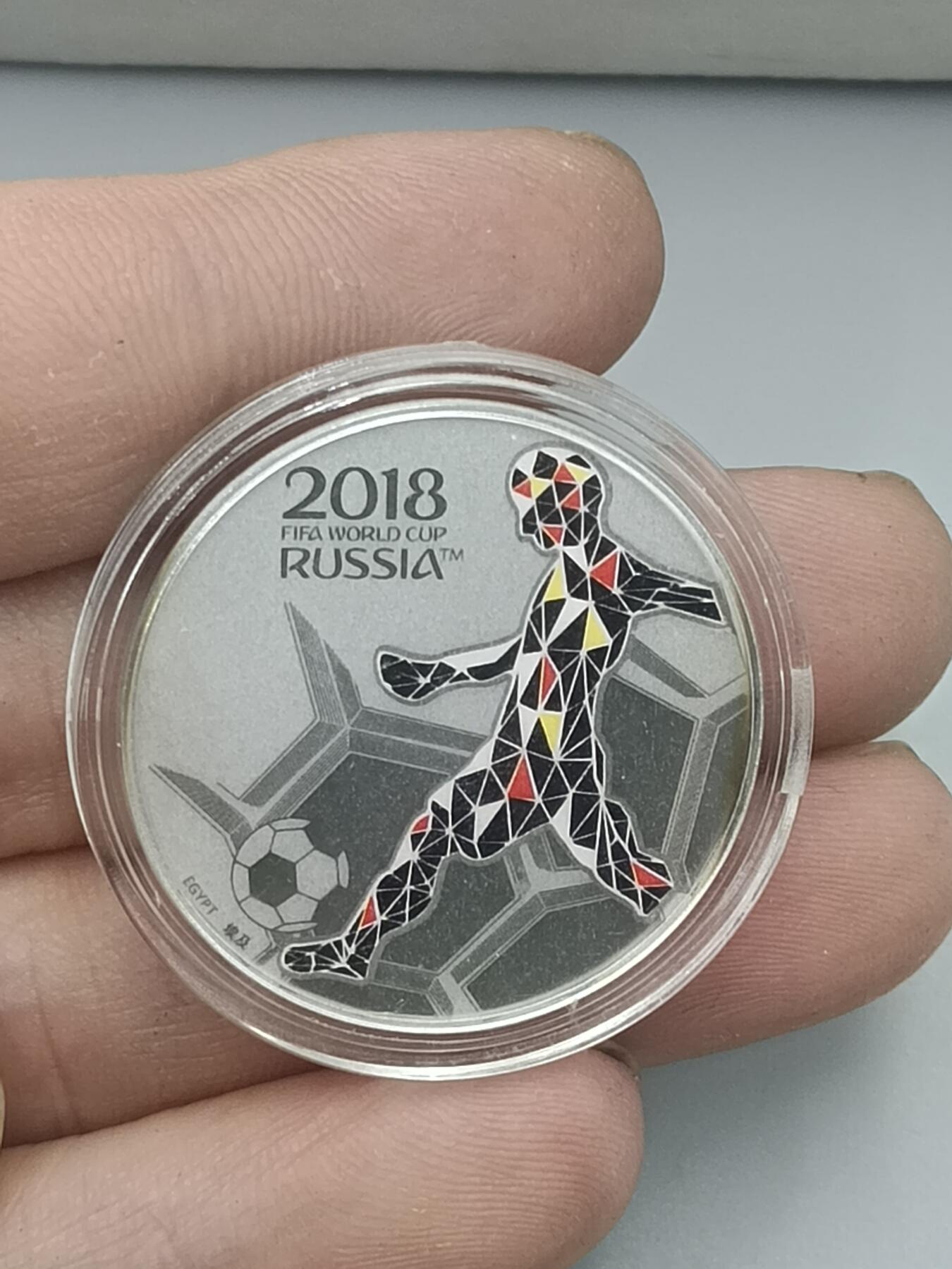 十九期拍卖 2018世界杯纪念银章(重1g)