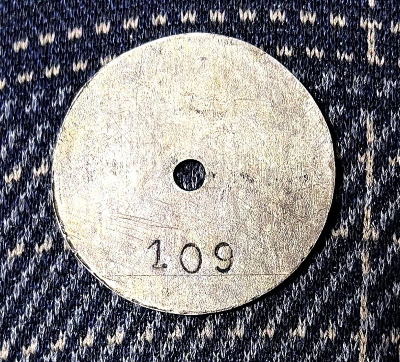 迎新春特别场拍卖，北京马甸外国币专卖微拍第134期，外国钱币专场，陆续上新，欢迎关注 民国时期 广福公司 1分代用币 南洋 猪仔币