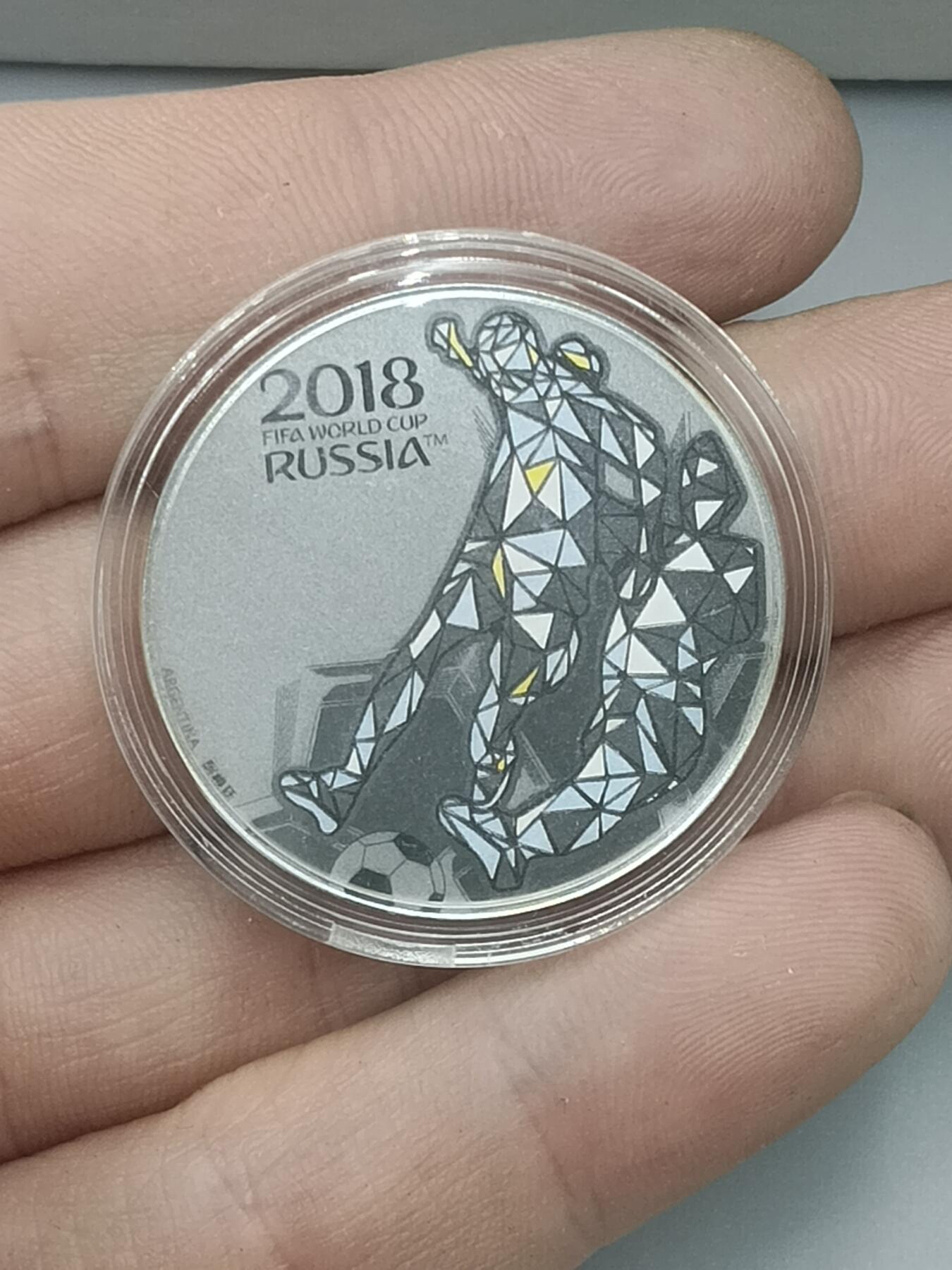 十九期拍卖 2018世界杯纪念银章(重1g)